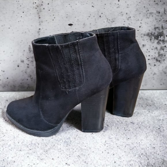 Zara Trafaluc Black Suede Ankle Booties  Size 6 - Picture 5 of 12